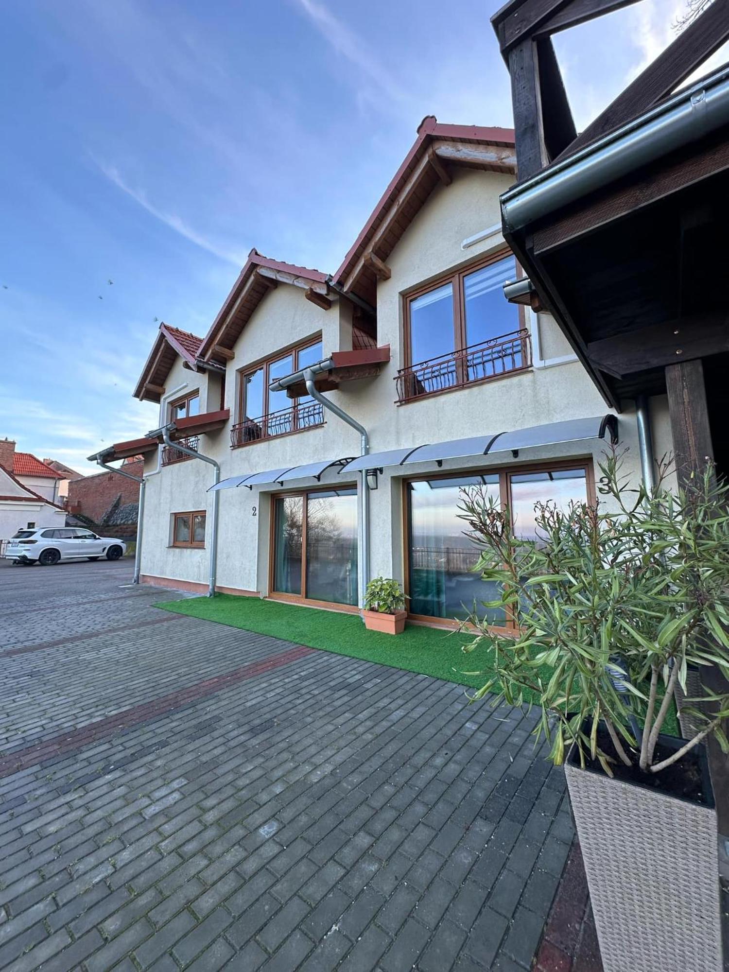 Apartament Bena Ze Zjawiskowym Tarasem Widokowym Chełmno Exterior foto